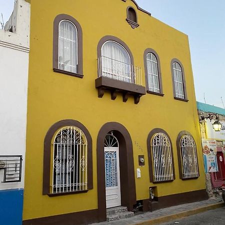 My Family In Monterrey - Hostel Экстерьер фото