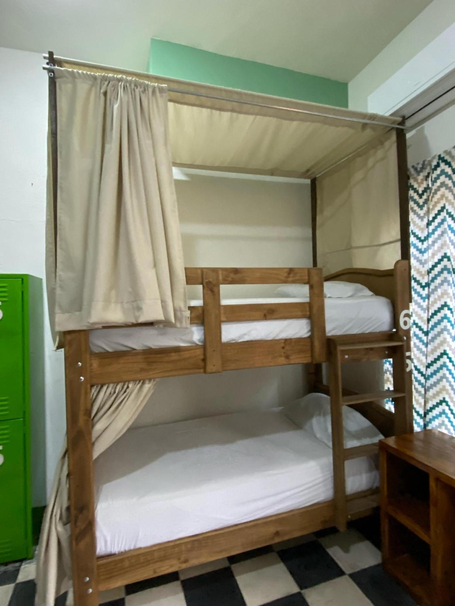 My Family In Monterrey - Hostel Экстерьер фото